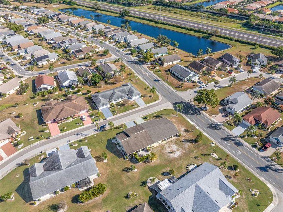 合同活跃: $249,900 (2 贝兹, 2 浴室, 1857 平方英尺)