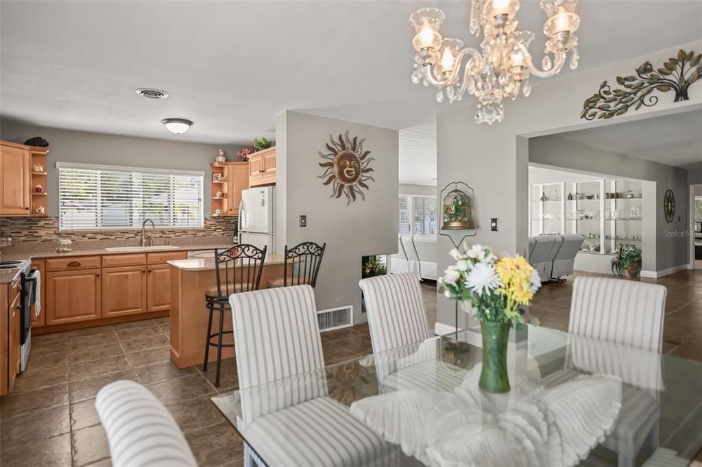 For Sale: $1,499,999 (2 beds, 2 baths, 2119 Square Feet)