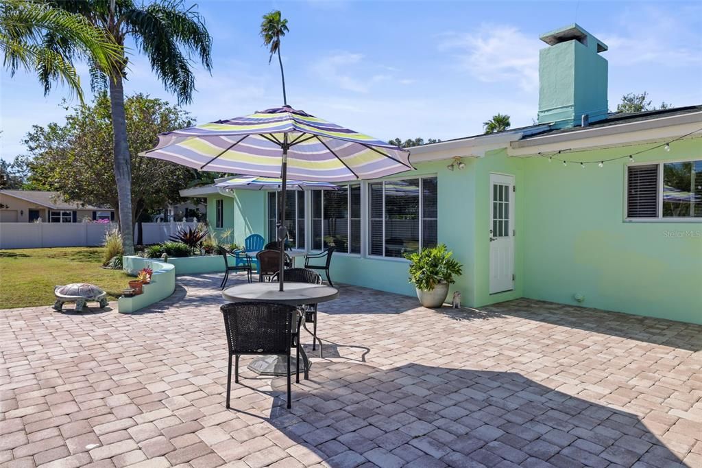 For Sale: $1,499,999 (2 beds, 2 baths, 2119 Square Feet)