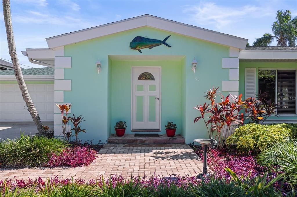 For Sale: $1,499,999 (2 beds, 2 baths, 2119 Square Feet)