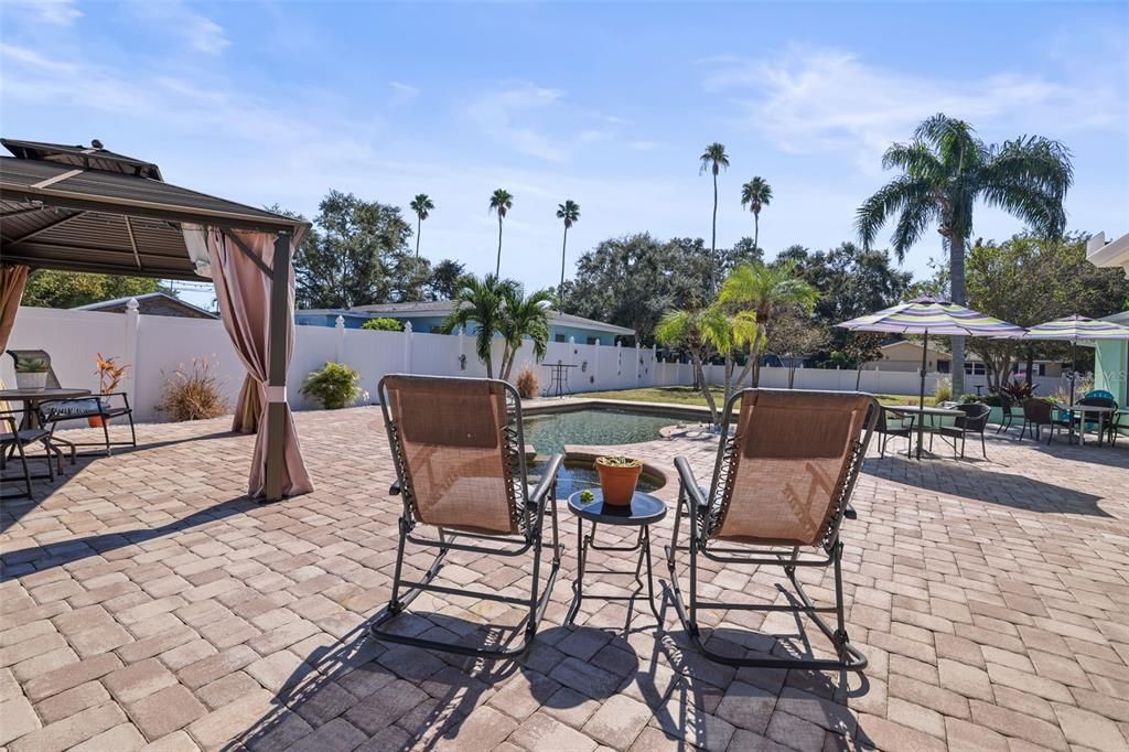 For Sale: $1,499,999 (2 beds, 2 baths, 2119 Square Feet)