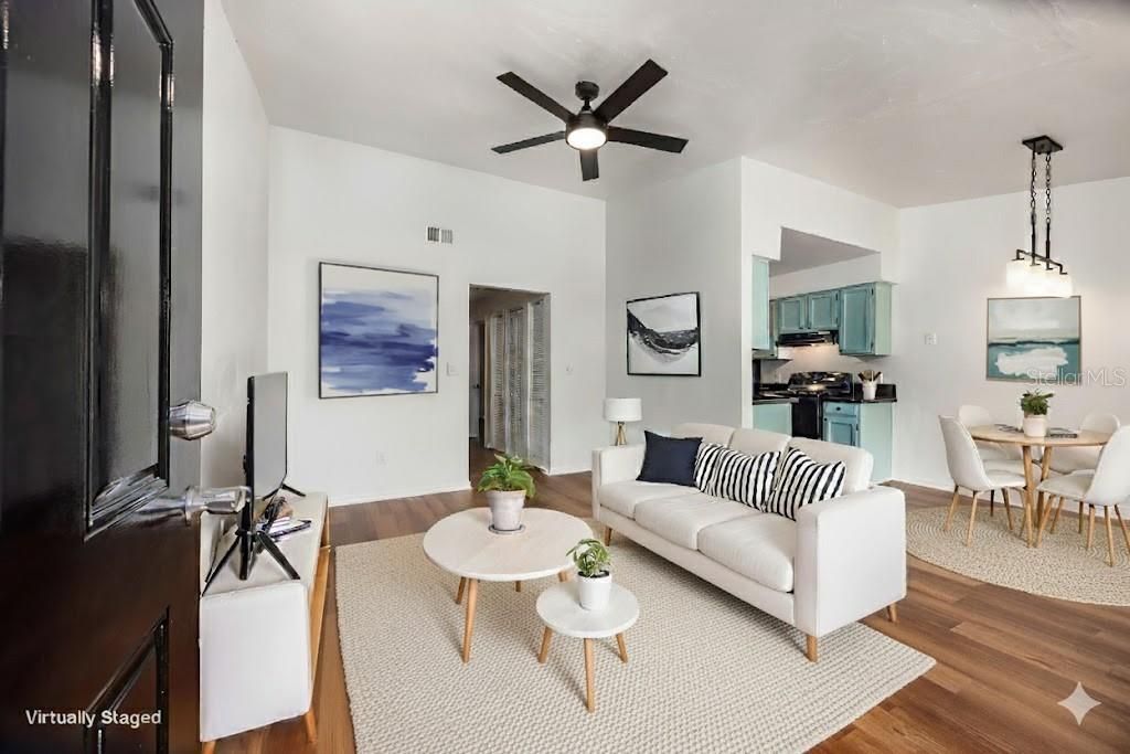 For Sale: $139,950 (2 beds, 1 baths, 788 Square Feet)