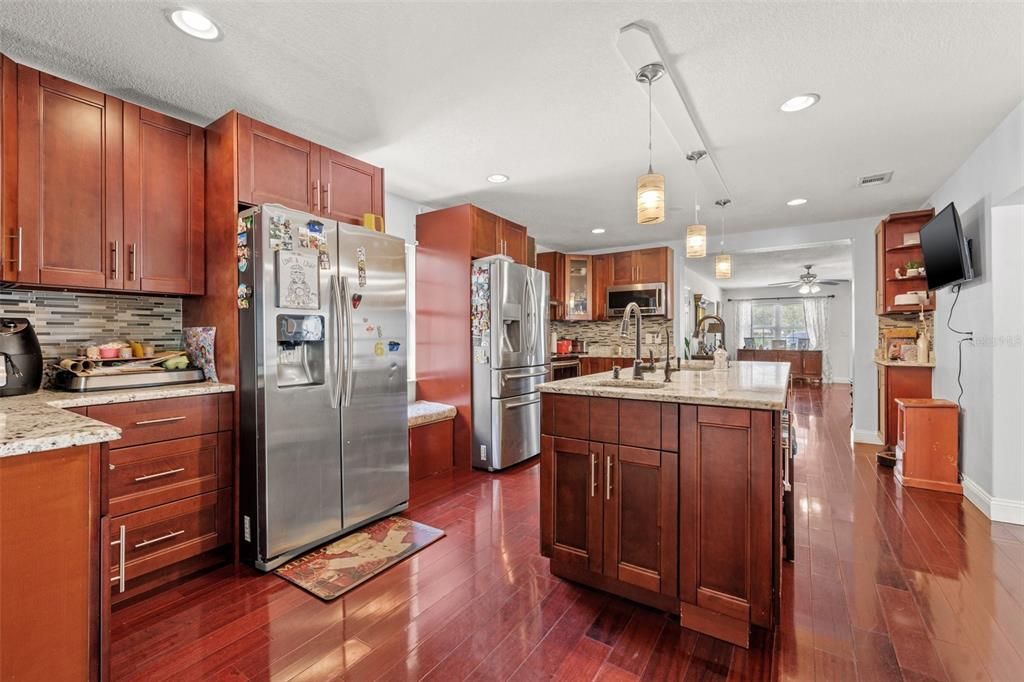 En Venta: $1,380,000 (6 camas, 5 baños, 4765 Pies cuadrados)