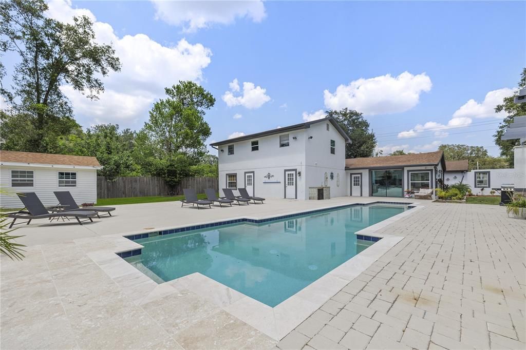 En Venta: $1,380,000 (6 camas, 5 baños, 4765 Pies cuadrados)