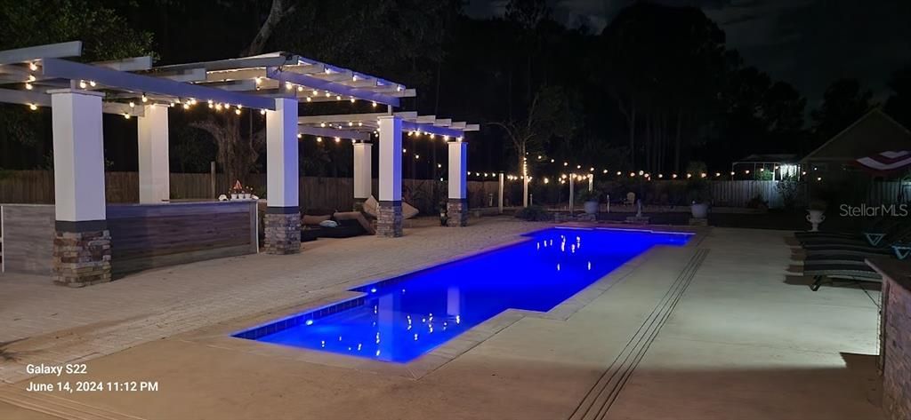 En Venta: $1,380,000 (6 camas, 5 baños, 4765 Pies cuadrados)