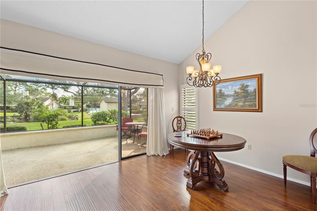 For Sale: $280,000 (2 beds, 2 baths, 1573 Square Feet)