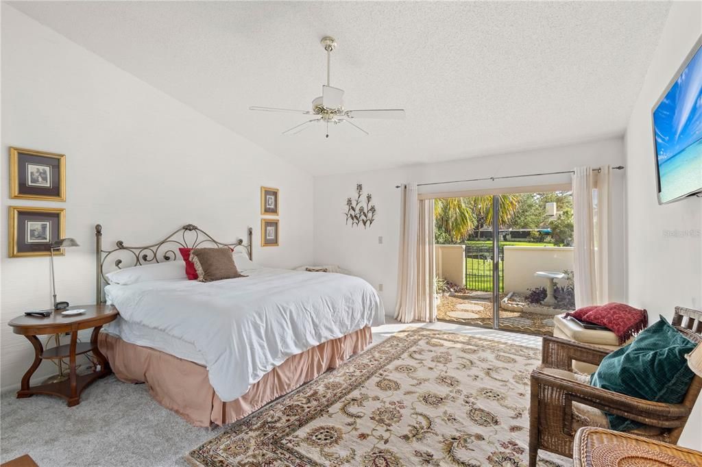 For Sale: $280,000 (2 beds, 2 baths, 1573 Square Feet)