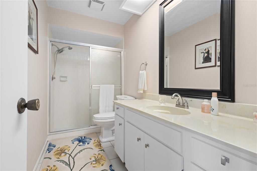 For Sale: $280,000 (2 beds, 2 baths, 1573 Square Feet)