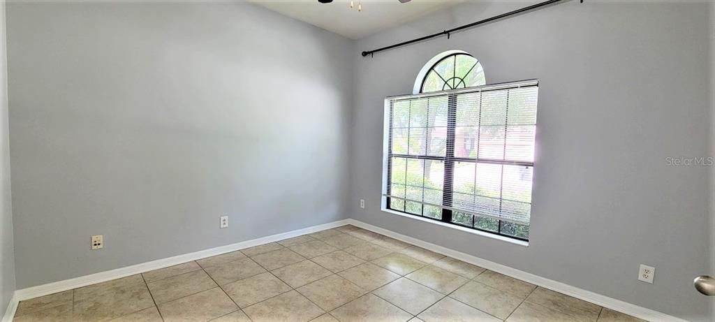 Active With Contract: $2,600 (3 beds, 2 baths, 2218 Square Feet)