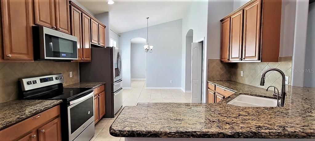 Active With Contract: $2,600 (3 beds, 2 baths, 2218 Square Feet)