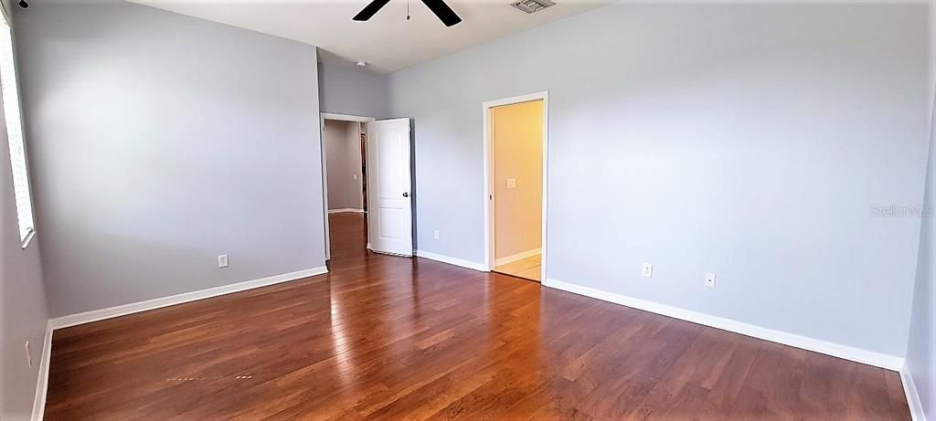 Active With Contract: $2,600 (3 beds, 2 baths, 2218 Square Feet)