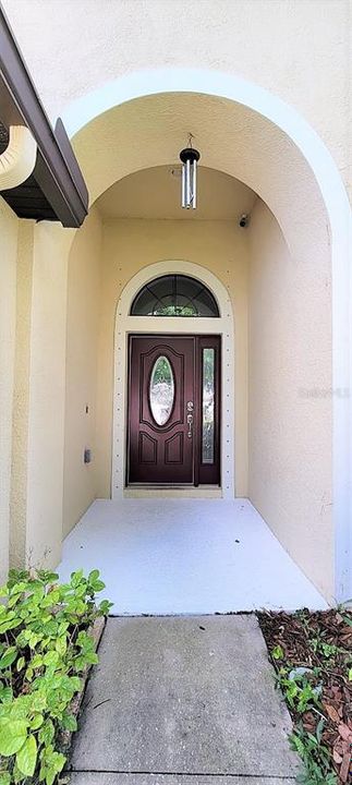 Active With Contract: $2,600 (3 beds, 2 baths, 2218 Square Feet)