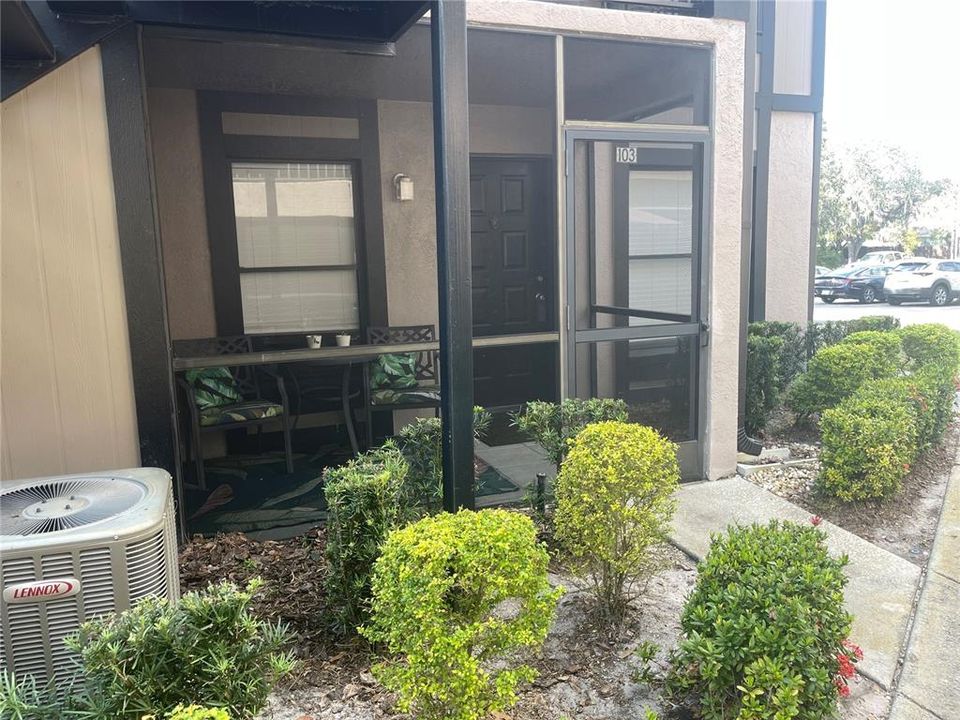 En Venta: $184,900 (2 camas, 2 baños, 912 Pies cuadrados)