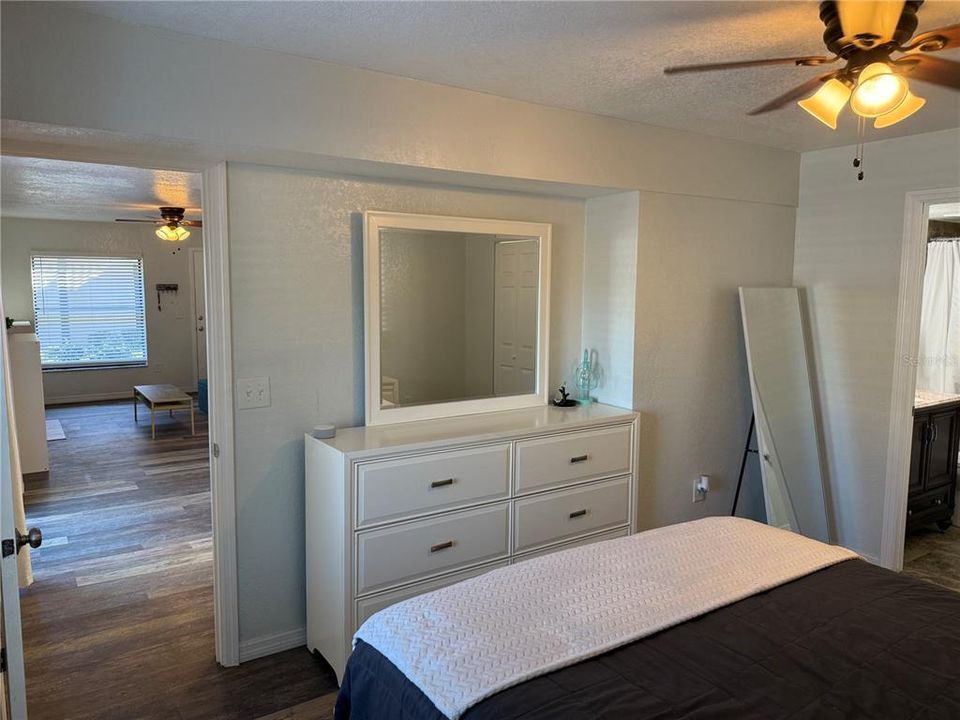 En Venta: $184,900 (2 camas, 2 baños, 912 Pies cuadrados)