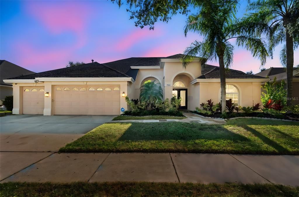 На продажу: $699,900 (5 спален, 4 ванн, 3024 Квадратных фут)