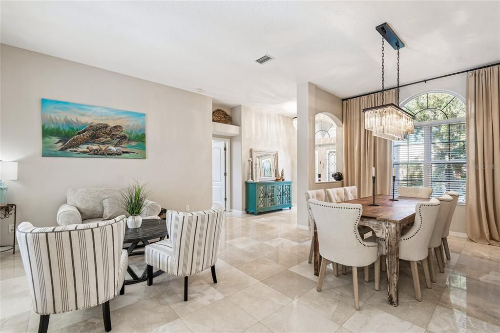 На продажу: $699,900 (5 спален, 4 ванн, 3024 Квадратных фут)