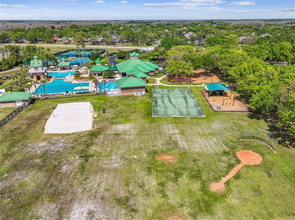 На продажу: $699,900 (5 спален, 4 ванн, 3024 Квадратных фут)