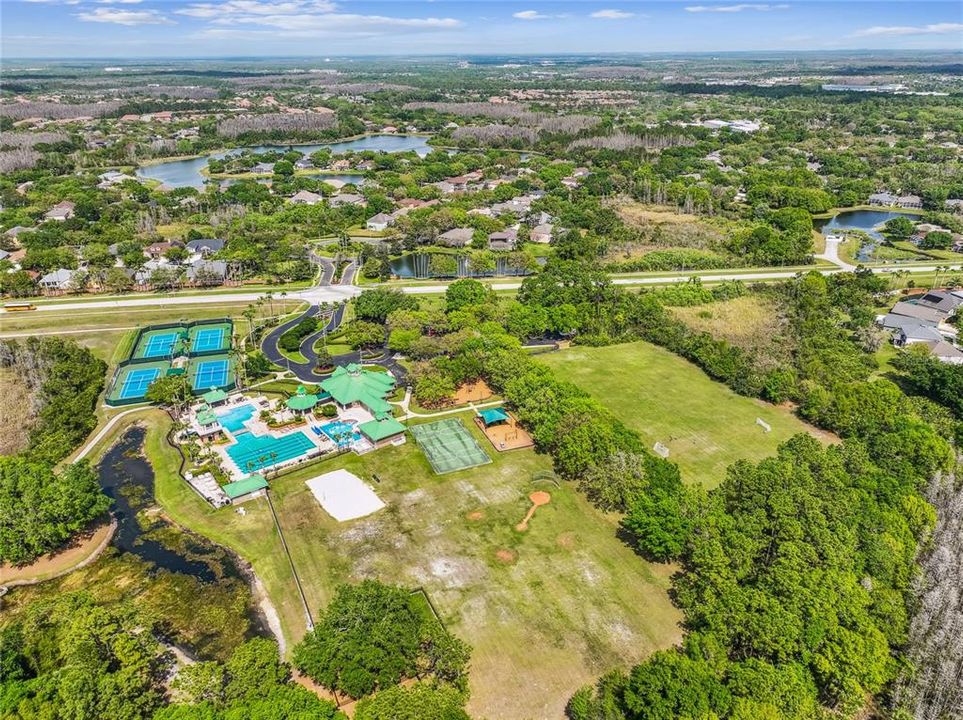 На продажу: $699,900 (5 спален, 4 ванн, 3024 Квадратных фут)