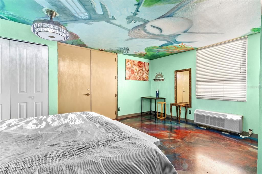 На продажу: $90,000 (0 спален, 1 ванн, 289 Квадратных фут)