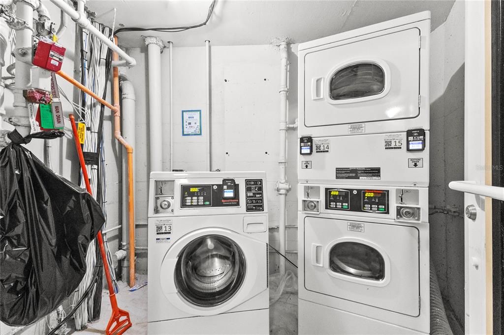 На продажу: $90,000 (0 спален, 1 ванн, 289 Квадратных фут)