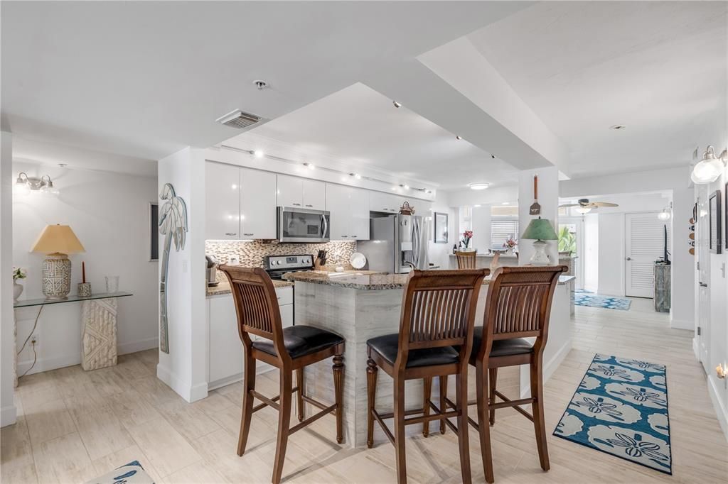 For Sale: $649,900 (3 beds, 3 baths, 2329 Square Feet)