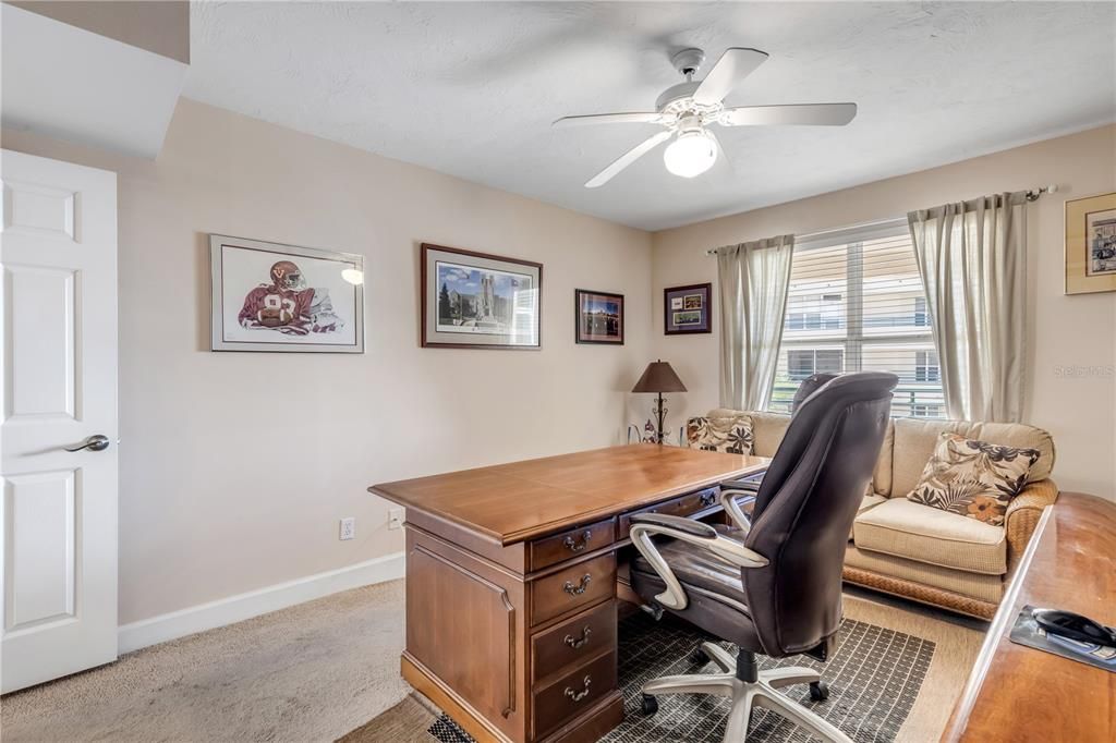 For Sale: $649,900 (3 beds, 3 baths, 2329 Square Feet)