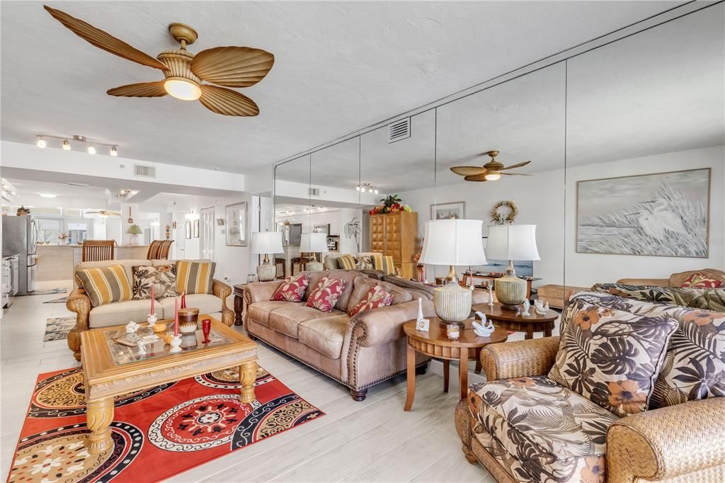 For Sale: $649,900 (3 beds, 3 baths, 2329 Square Feet)