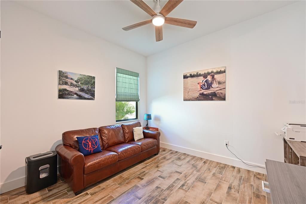 待售: $950,000 (3 贝兹, 2 浴室, 2271 平方英尺)