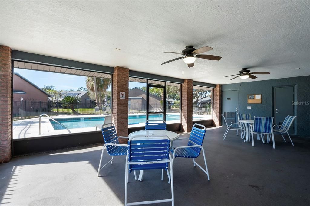 En Venta: $275,000 (3 camas, 2 baños, 1126 Pies cuadrados)