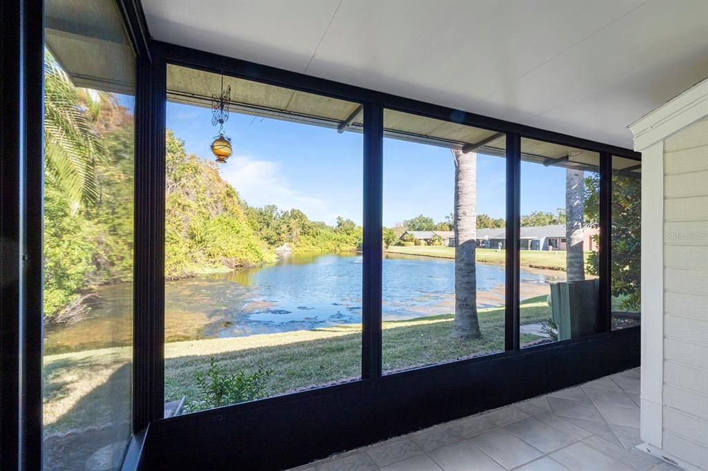 En Venta: $275,000 (3 camas, 2 baños, 1126 Pies cuadrados)