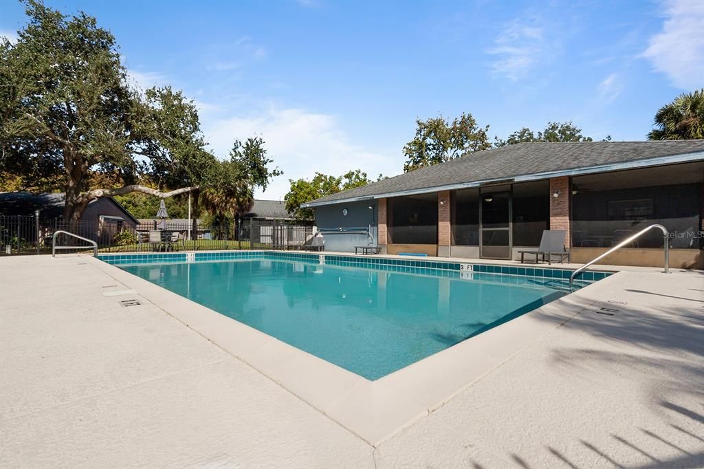 En Venta: $275,000 (3 camas, 2 baños, 1126 Pies cuadrados)