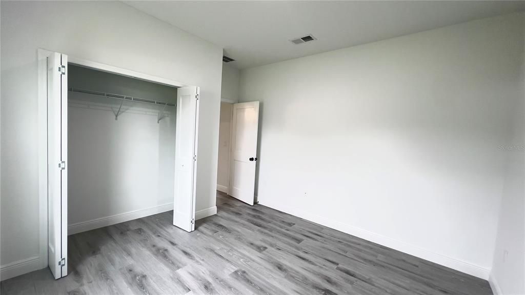 Active With Contract: $320,000 (4 beds, 2 baths, 1774 Square Feet)