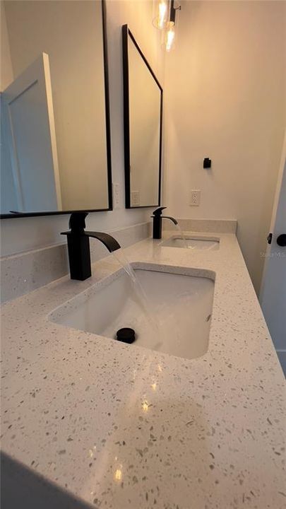 Active With Contract: $320,000 (4 beds, 2 baths, 1774 Square Feet)