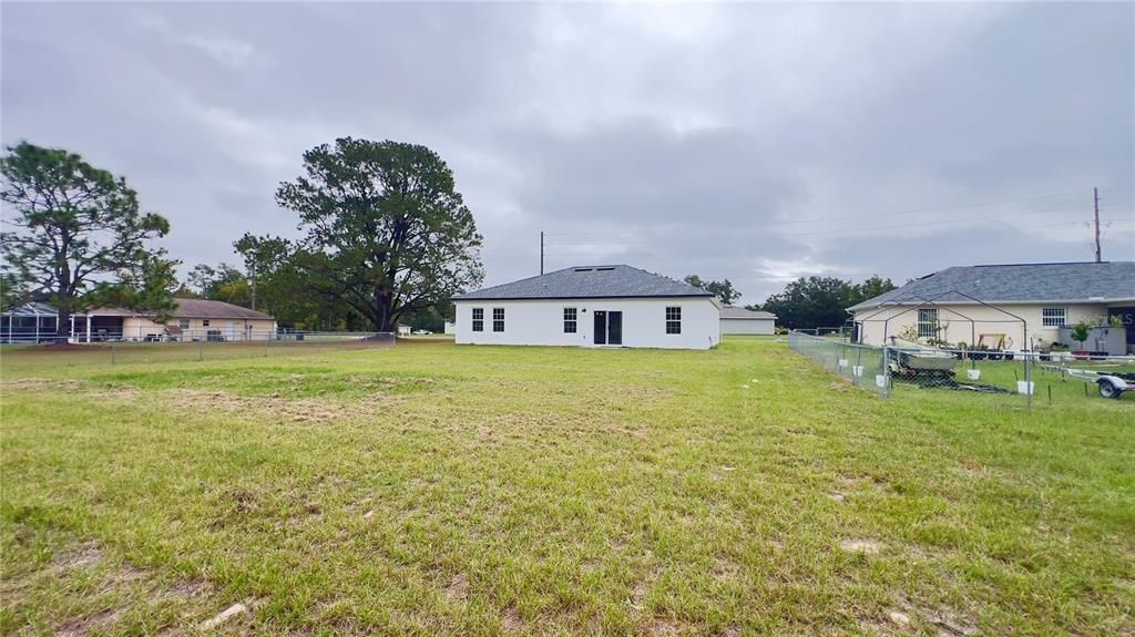 Active With Contract: $320,000 (4 beds, 2 baths, 1774 Square Feet)