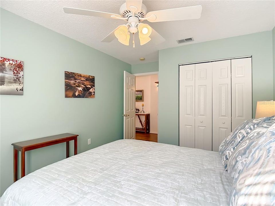 Active With Contract: $330,000 (3 beds, 2 baths, 1583 Square Feet)