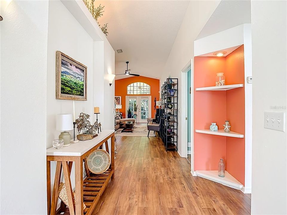 Active With Contract: $330,000 (3 beds, 2 baths, 1583 Square Feet)