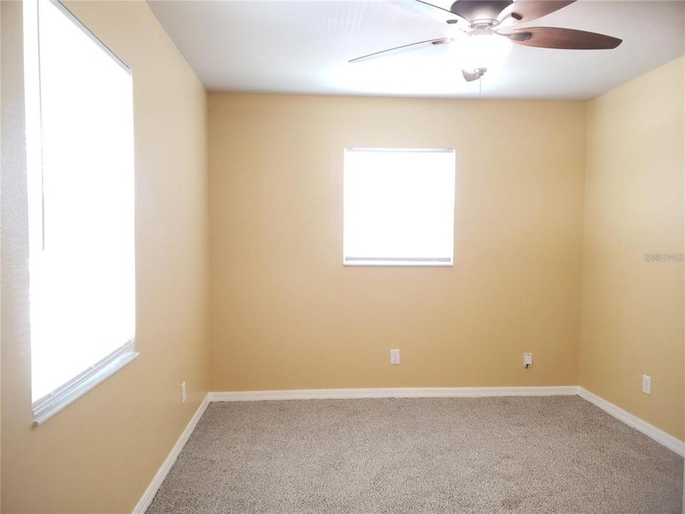 For Rent: $1,650 (2 beds, 1 baths, 1048 Square Feet)