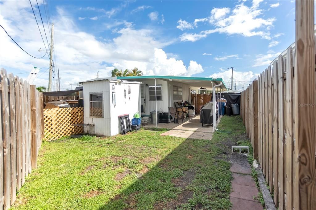 For Sale: $125,000 (2 beds, 1 baths, 760 Square Feet)