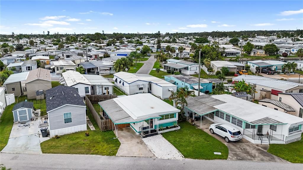 For Sale: $125,000 (2 beds, 1 baths, 760 Square Feet)