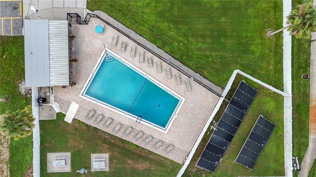 For Sale: $125,000 (2 beds, 1 baths, 760 Square Feet)