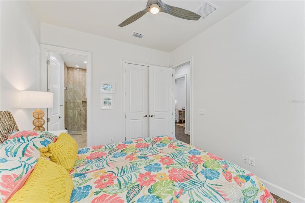 For Sale: $1,195,000 (3 beds, 3 baths, 2214 Square Feet)