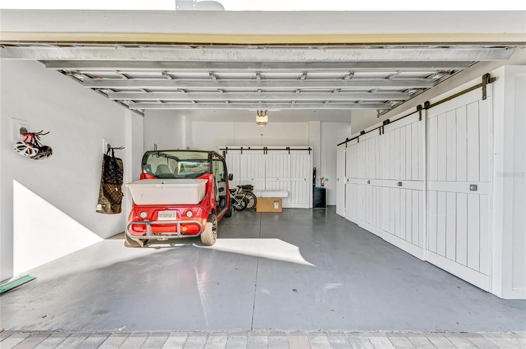 For Sale: $1,195,000 (3 beds, 3 baths, 2214 Square Feet)