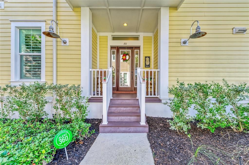 For Sale: $1,195,000 (3 beds, 3 baths, 2214 Square Feet)