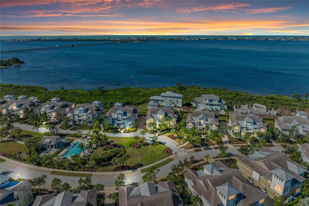 For Sale: $1,195,000 (3 beds, 3 baths, 2214 Square Feet)