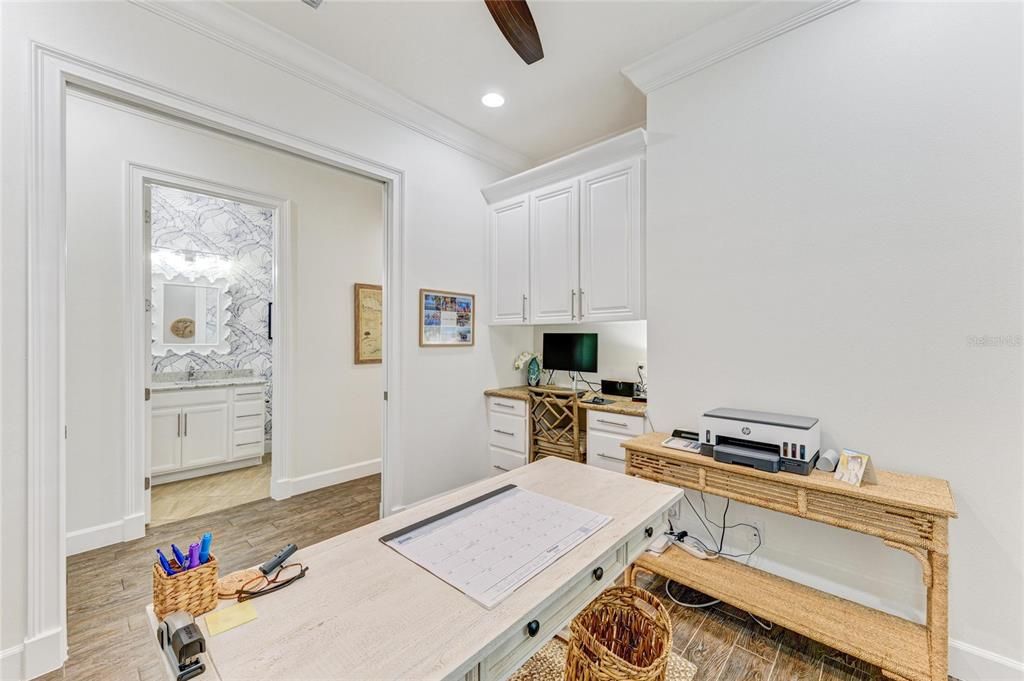 For Sale: $1,195,000 (3 beds, 3 baths, 2214 Square Feet)