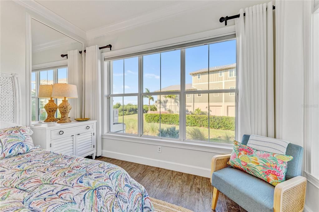 For Sale: $1,195,000 (3 beds, 3 baths, 2214 Square Feet)