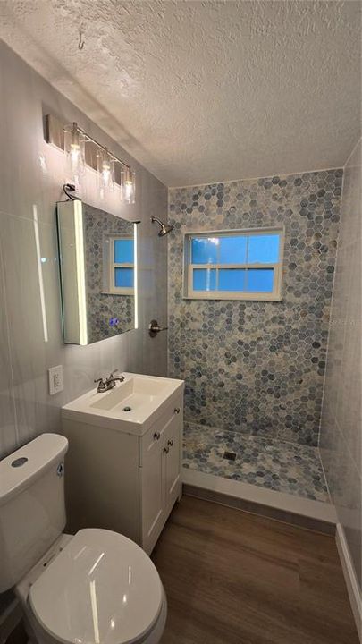 En Venta: $279,900 (3 camas, 1 baños, 1198 Pies cuadrados)