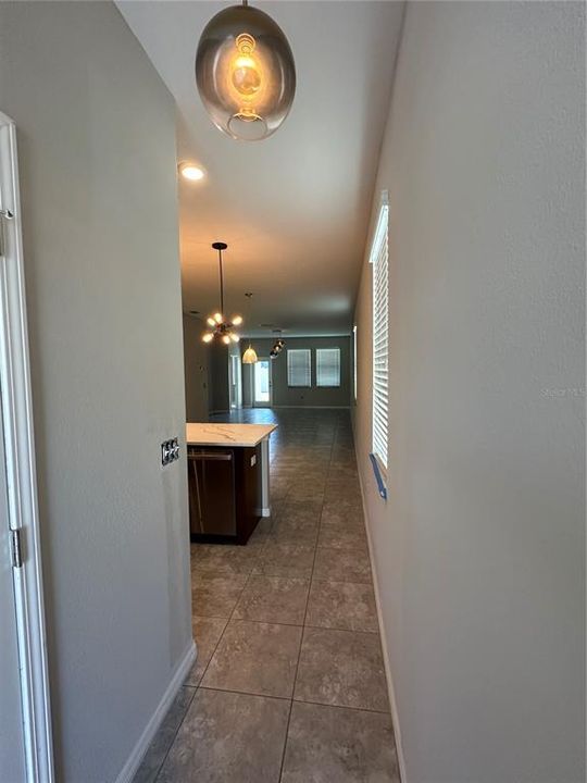 For Rent: $2,100 (3 beds, 2 baths, 1506 Square Feet)