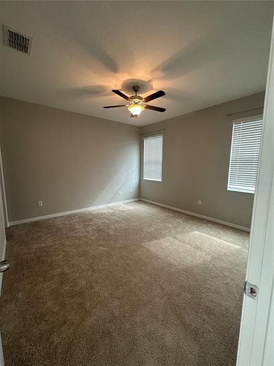 For Rent: $2,100 (3 beds, 2 baths, 1506 Square Feet)