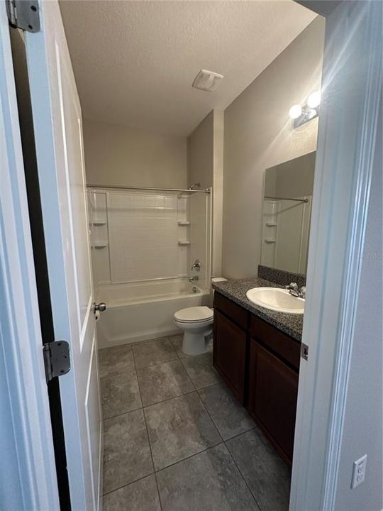 For Rent: $2,100 (3 beds, 2 baths, 1506 Square Feet)